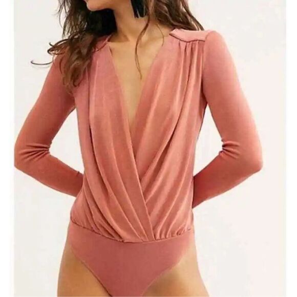 Free People Turnt Long Sleeve Bodysuit in Ginger Spice Sz M - Picture 2 of 8